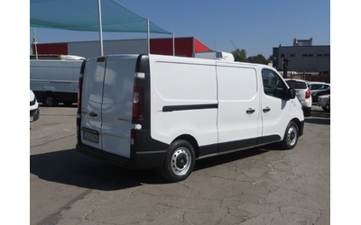 renault-trafic - 3