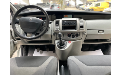 Renault Trafic 2.0dCI-NAVI-9места - автомобили, коли, обяви за нови и употребявани 9