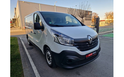 renault-trafic - 2