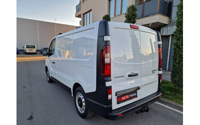 renault-trafic - 4