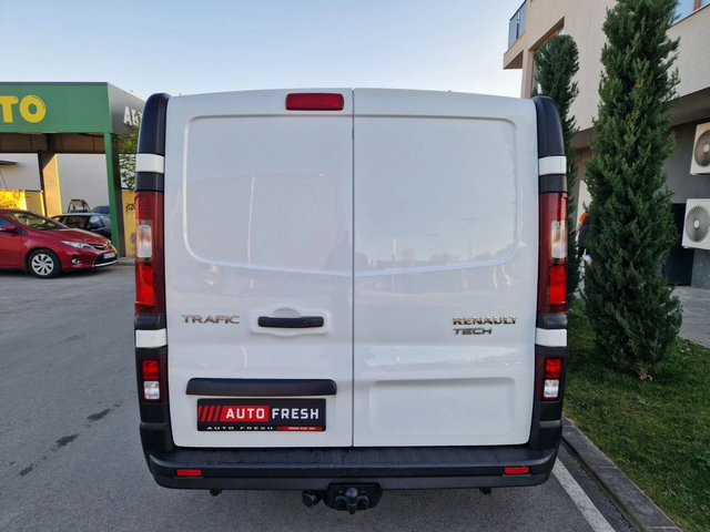 Renault Trafic 1.6 TDI, 125 к.с. КЛИМАТИК - автомобили, коли, обяви за нови и употребявани 5