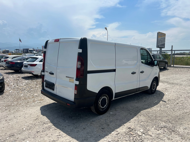 Renault Trafic 1.6 DCI - автомобили, коли, обяви за нови и употребявани 4