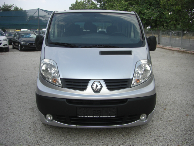 Renault Trafic 2.0dci 6ck. 9MECTA - автомобили, коли, обяви за нови и употребявани 7