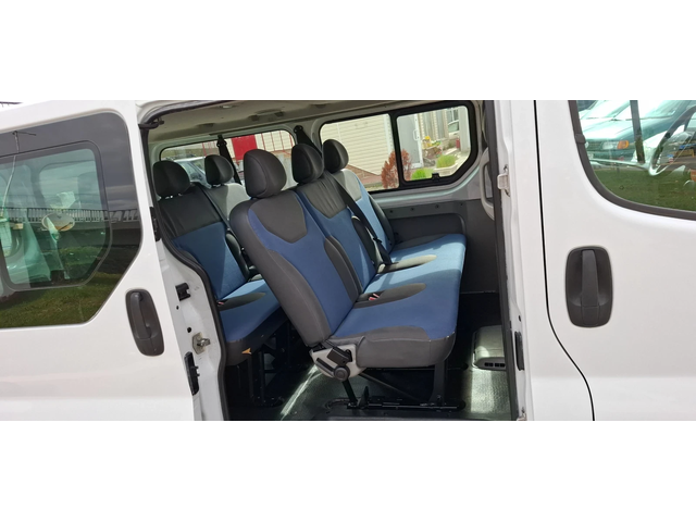 Renault Trafic 2.0  115kc Дълга база 211000м 9  местен - автомобили, коли, обяви за нови и употребявани 12