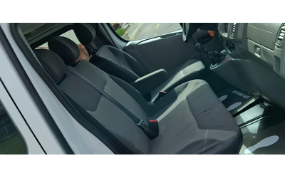 Renault Trafic 2.0  115kc Дълга база 211000м 9  местен - автомобили, коли, обяви за нови и употребявани 7