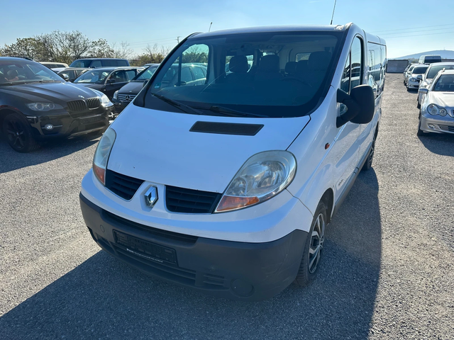Renault Trafic 8+ 1* 2.0DCI* 115к.с* КЛИМАТИК* 6 скорости - автомобили, коли, обяви за нови и употребявани 0