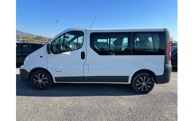 Renault Trafic 8+ 1* 2.0DCI* 115к.с* КЛИМАТИК* 6 скорости - автомобили, коли, обяви за нови и употребявани 7