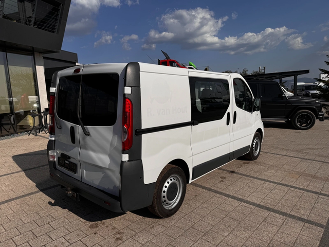Renault Trafic 2.0dCI 5-местен Климатик - автомобили, коли, обяви за нови и употребявани 4