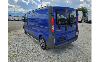 renault-trafic - 2