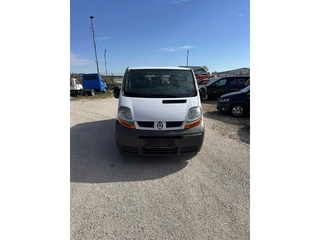 Renault Trafic - автомобили, коли, обяви за нови и употребявани 2