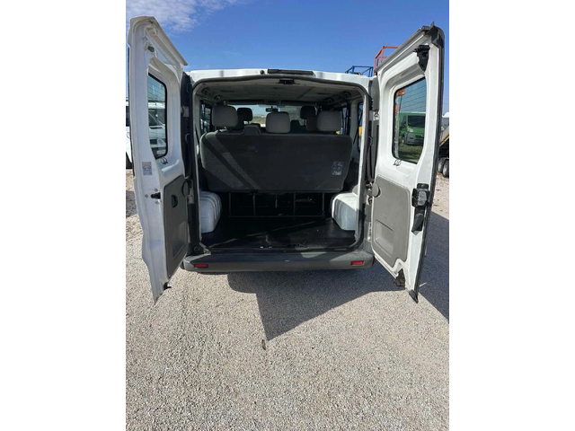 Renault Trafic - автомобили, коли, обяви за нови и употребявани 7