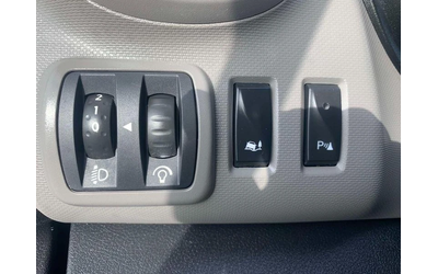 Renault Trafic - автомобили, коли, обяви за нови и употребявани 12