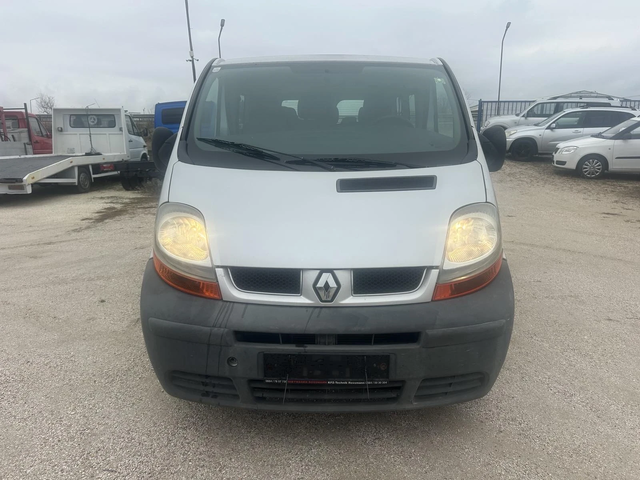 Renault Trafic - автомобили, коли, обяви за нови и употребявани 2