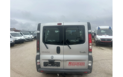 renault-trafic - 5