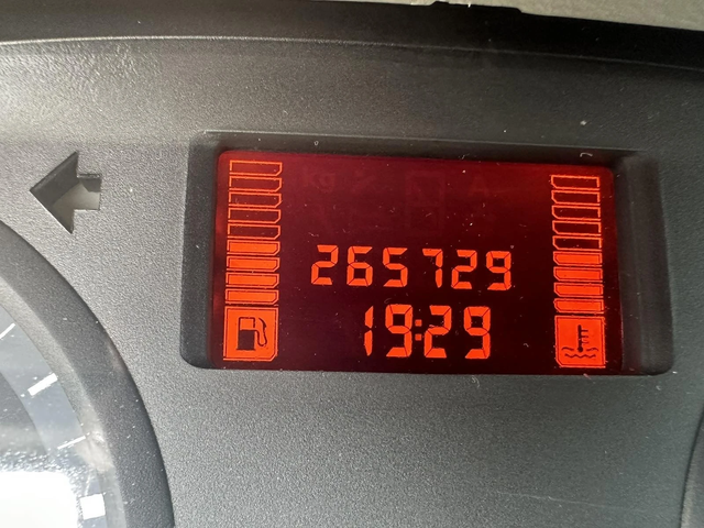 Renault Trafic - автомобили, коли, обяви за нови и употребявани 12