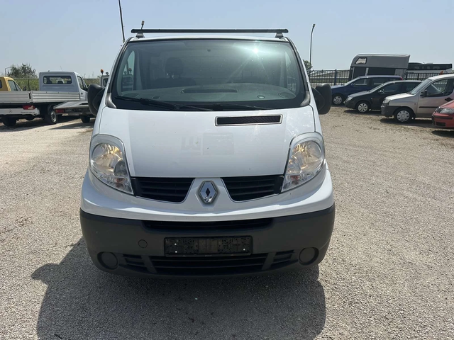 Renault Trafic - автомобили, коли, обяви за нови и употребявани 1