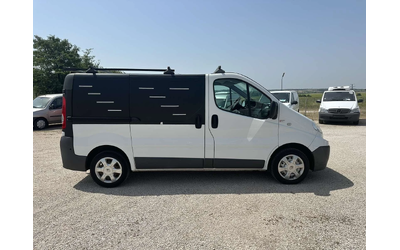 renault-trafic - 2