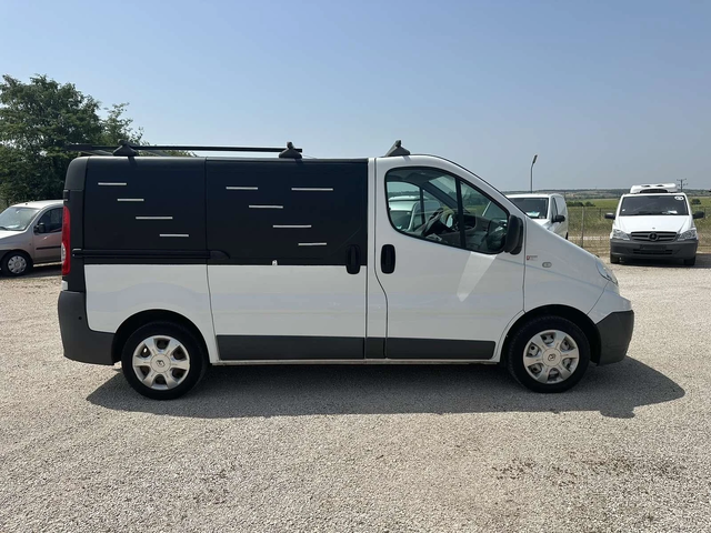 Renault Trafic - автомобили, коли, обяви за нови и употребявани 2