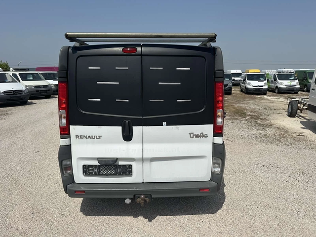 Renault Trafic - автомобили, коли, обяви за нови и употребявани 4