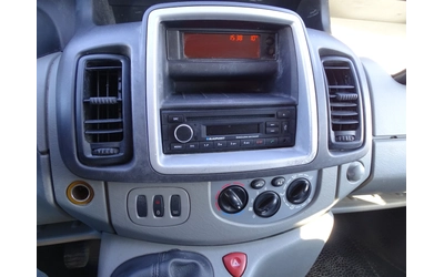 Renault Trafic 9 МЕСТА С * * * КЛИМАТИК* * * - автомобили, коли, обяви за нови и употребявани 14