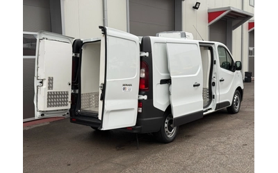 renault-trafic - 4
