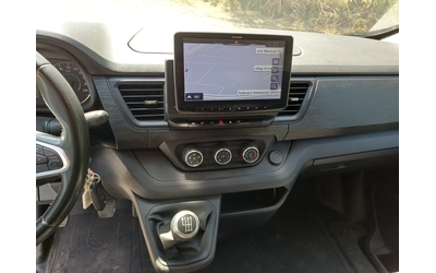 Renault Trafic L1H1 2.0 DCI Comfort - автомобили, коли, обяви за нови и употребявани 10