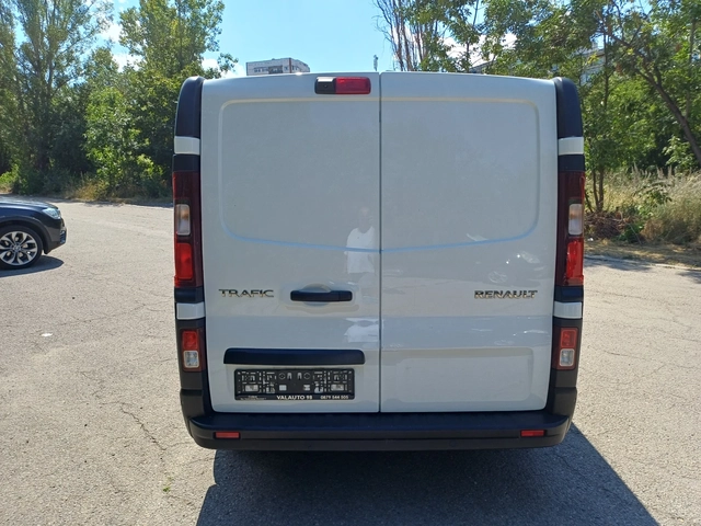 Renault Trafic L1H1 2.0 DCI Comfort - автомобили, коли, обяви за нови и употребявани 5
