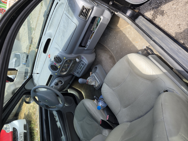 Renault Twingo, 2002 г., 202000 км, 75 к.с. - автомобили, коли, обяви за нови и употребявани 4