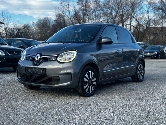 Renault Twingo - автомобили, коли, обяви за нови и употребявани 0