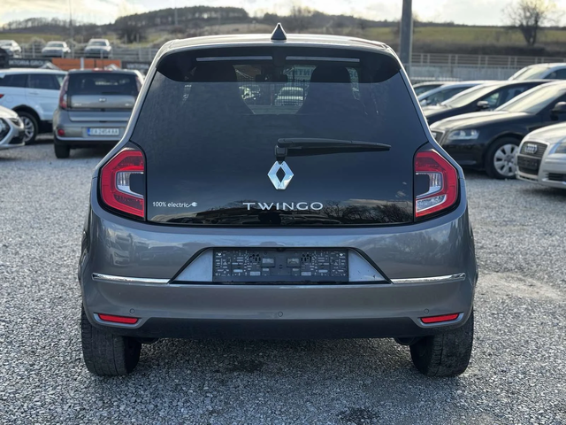 Renault Twingo - автомобили, коли, обяви за нови и употребявани 8