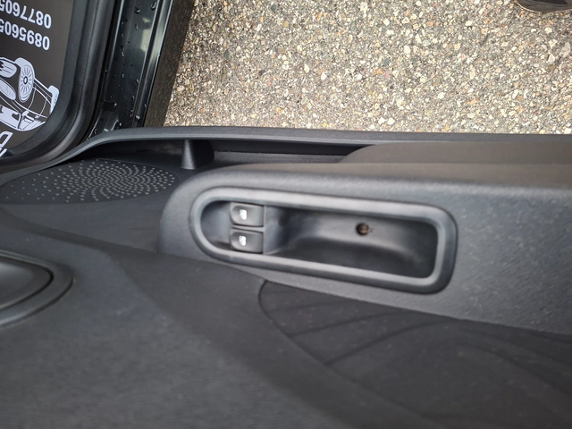 Renault Twingo 1, 5 dci - автомобили, коли, обяви за нови и употребявани 11