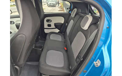 Renault Twingo 900i - автомобили, коли, обяви за нови и употребявани 23