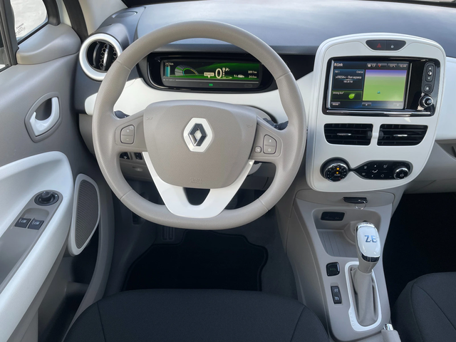 Renault Zoe 41kw Germany НОВ - автомобили, коли, обяви за нови и употребявани 10