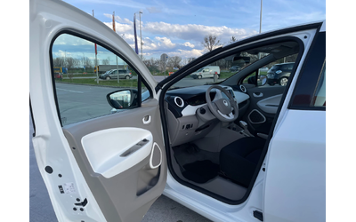 Renault Zoe 41kw Germany НОВ - автомобили, коли, обяви за нови и употребявани 8
