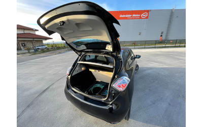 Renault Zoe Intens 22kw - автомобили, коли, обяви за нови и употребявани 7