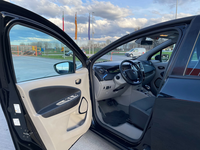 Renault Zoe Intens 22kw - автомобили, коли, обяви за нови и употребявани 8