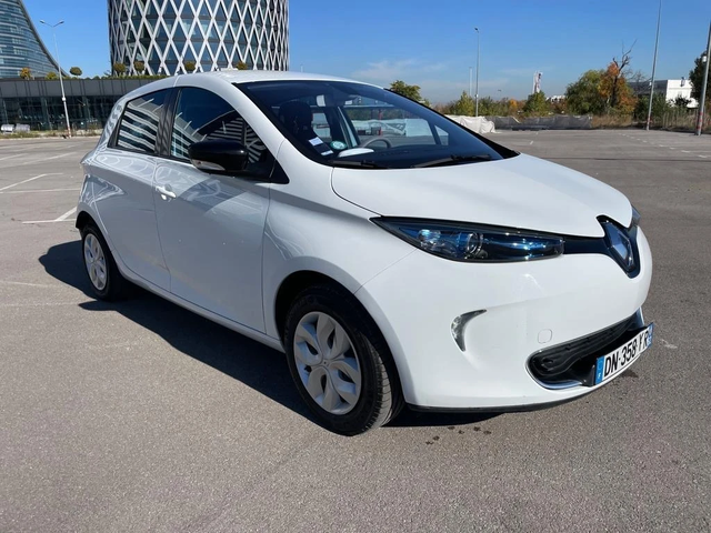 Renault Zoe Q210-NAVI-AUTO-22kW - автомобили, коли, обяви за нови и употребявани 1