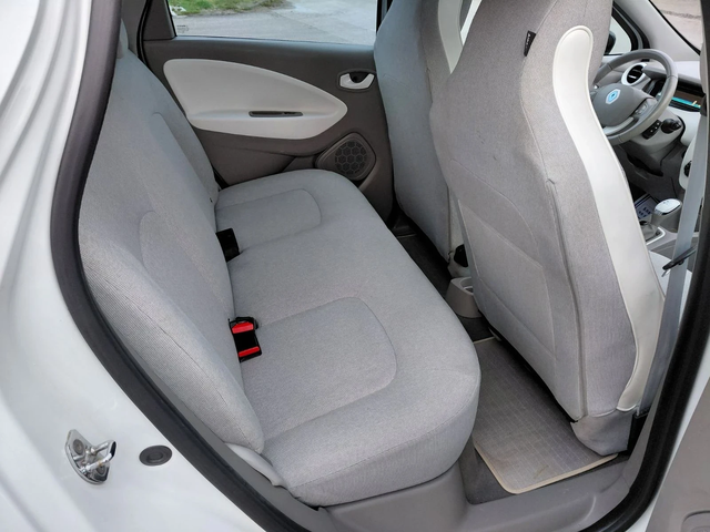 Renault Zoe 22kWh 58ps - автомобили, коли, обяви за нови и употребявани 10