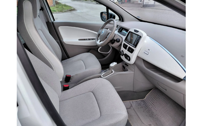 Renault Zoe 22kWh 58ps - автомобили, коли, обяви за нови и употребявани 9