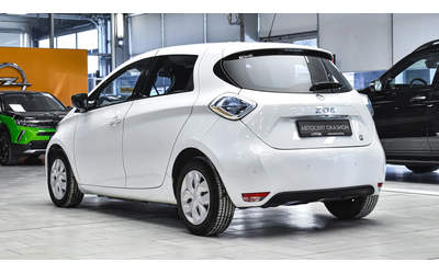 Renault Zoe Evolution R240 - автомобили, коли, обяви за нови и употребявани 6