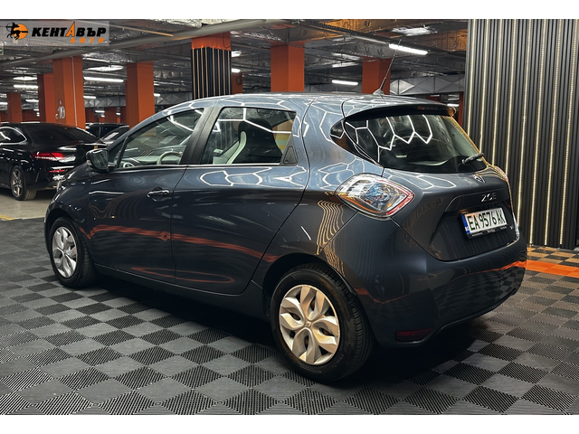 Renault Zoe - автомобили, коли, обяви за нови и употребявани 5