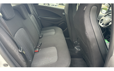 Renault Zoe R 110 Intens 41 kWh с ДДС - автомобили, коли, обяви за нови и употребявани 10