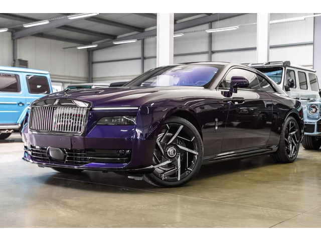 Rolls-Royce Black Badge / Shooting Star / Starlight - автомобили, коли, обяви за нови и употребявани 0