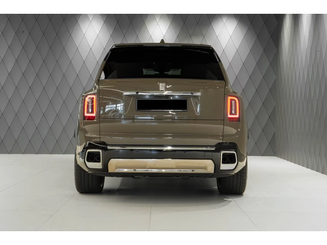 Rolls-Royce Cullinan - автомобили, коли, обяви за нови и употребявани 4