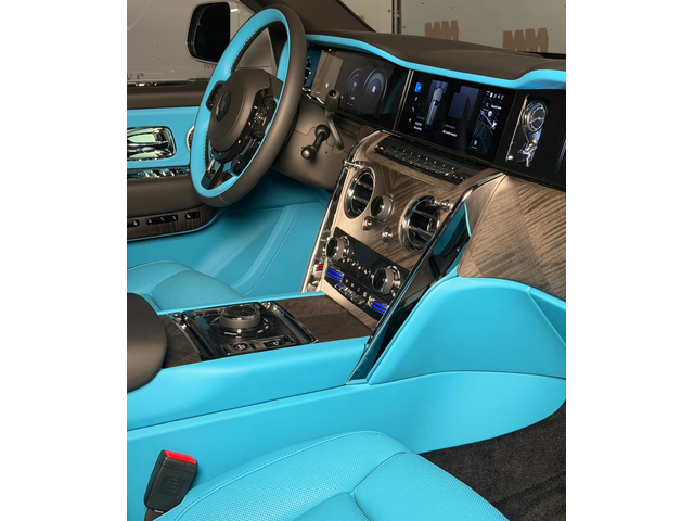 Rolls-Royce Cullinan Series II Facelift* Tempest Grey+ Turchese - автомобили, коли, обяви за нови и употребявани 10