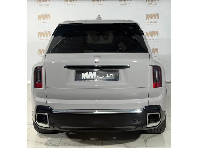Rolls-Royce Cullinan Series II Facelift* Tempest Grey+ Turchese - автомобили, коли, обяви за нови и употребявани 4