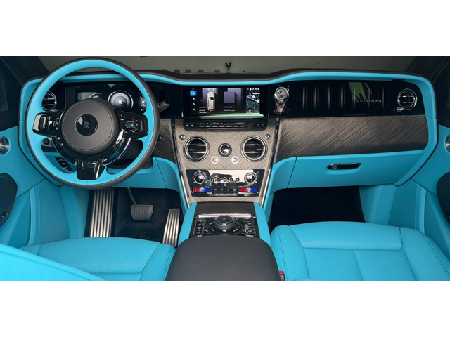 Rolls-Royce Cullinan Series II Facelift* Tempest Grey+ Turchese - автомобили, коли, обяви за нови и употребявани 9