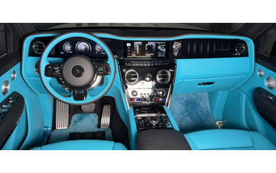 Rolls-Royce Cullinan Series II Facelift* Black+ Turchese - автомобили, коли, обяви за нови и употребявани 11
