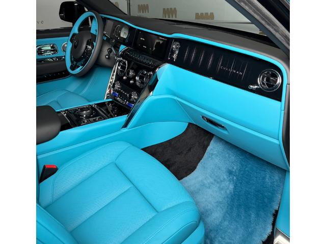 Rolls-Royce Cullinan Series II Facelift* Black+ Turchese - автомобили, коли, обяви за нови и употребявани 9