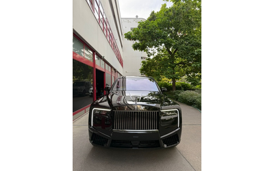 rolls-royce-cullinan-series-cullinan-series-ii-black-badge - 0
